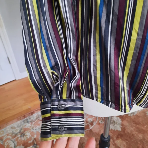 Express Silk button-down down shirt - Picture 3 of 10